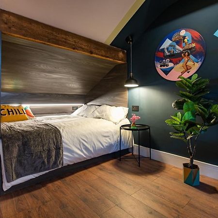 The Nest - Luxury 16 Person Apt W Jacuzzi & Parking Blackpool Eksteriør billede